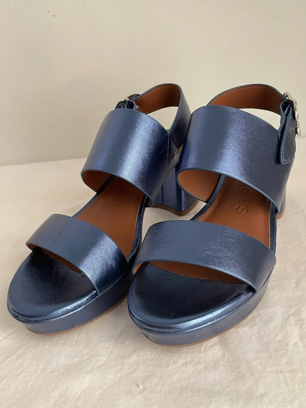 Aerosoles Camera Metallic Blue Block Heel Platform Sandals 8